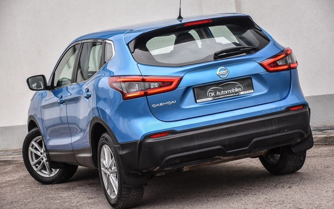 Nissan Qashqai cena 66912 przebieg: 167000, rok produkcji 2018 z Choszczno małe 742